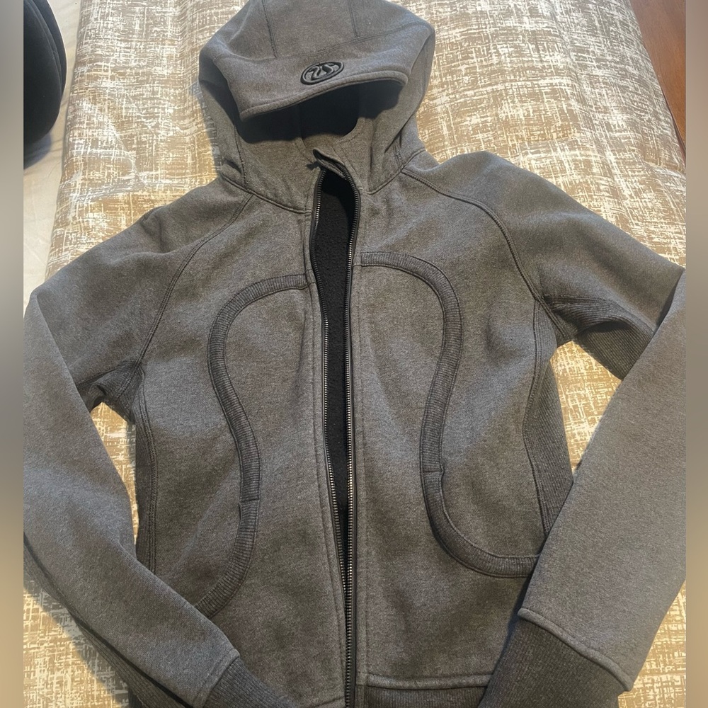 Women's Gray Lululemon Scuba Hoodie Jacket
